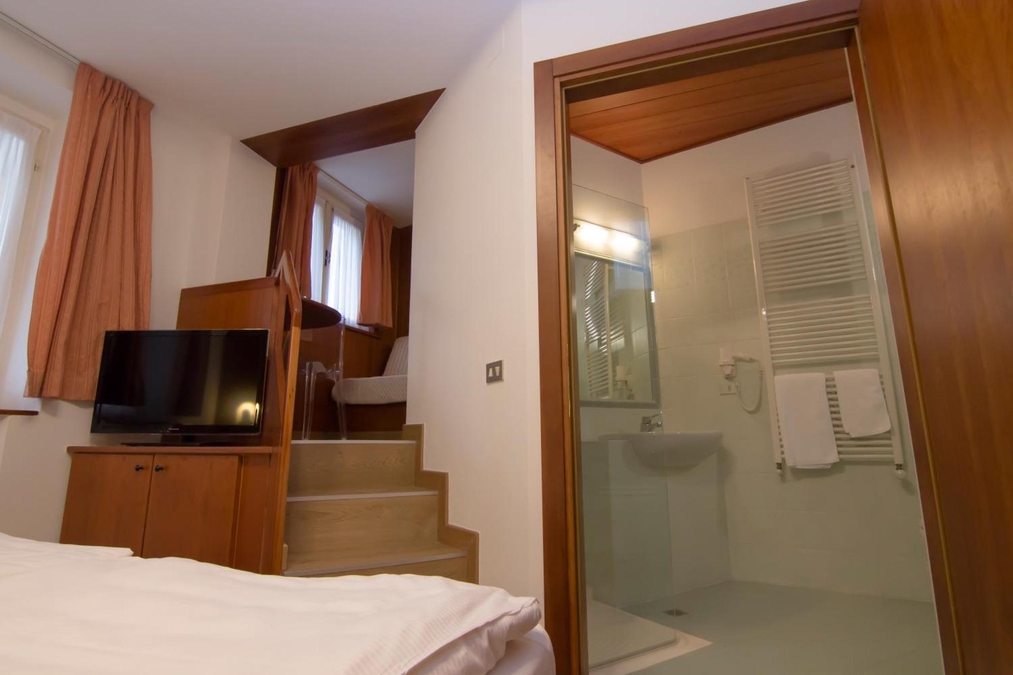 Hotel Miralago Bossico Rom bilde