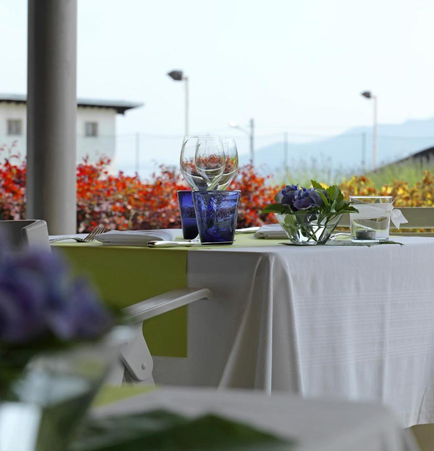 Hotel Miralago Bossico Eksteriør bilde