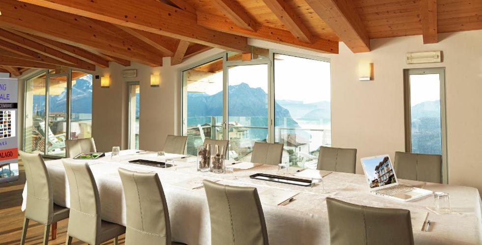 Hotel Miralago Bossico Eksteriør bilde